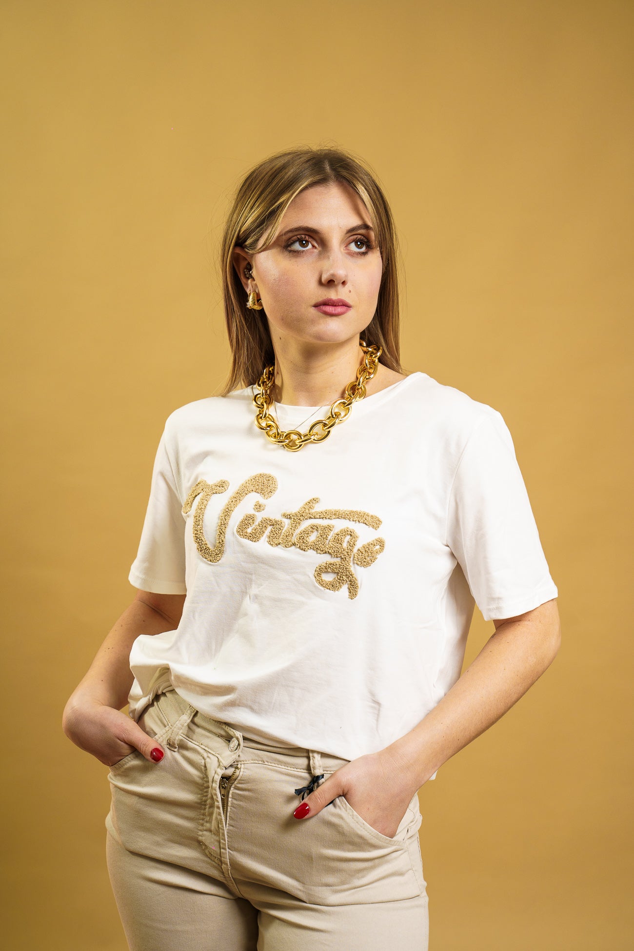 T-shirt con scritte