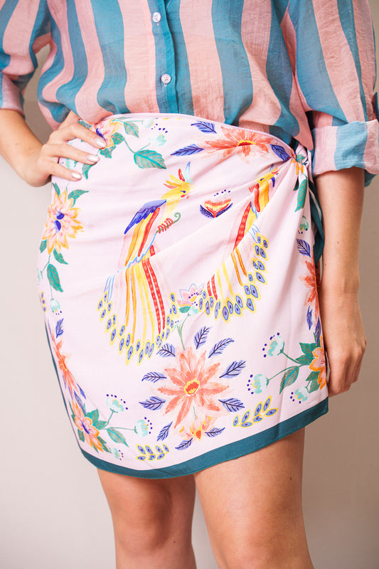 Gonna Pareo Short Parrots - HAVEONE